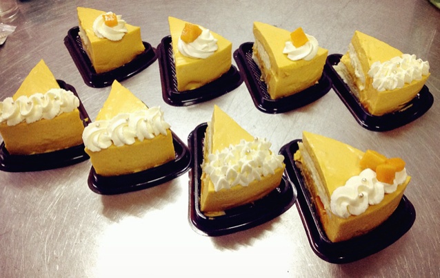 料超足的芒果慕斯蛋糕