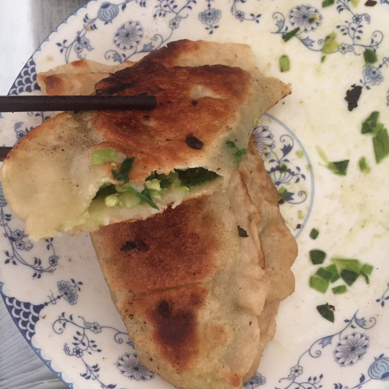 韭菜盒子 Chinese Leek and Egg Pasty