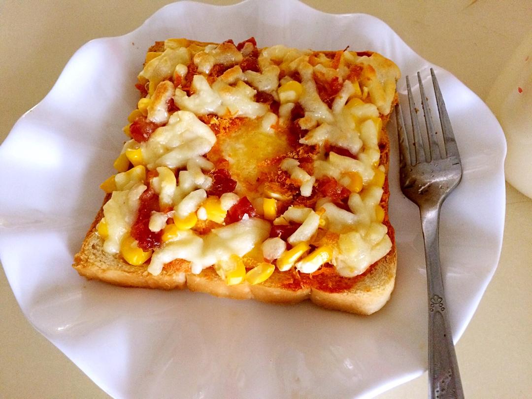 吐司培根小批萨