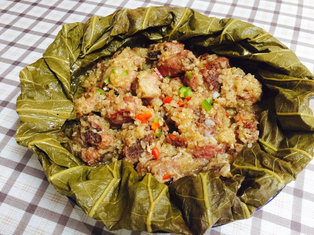 席萍做的荷叶糯米蒸排骨
