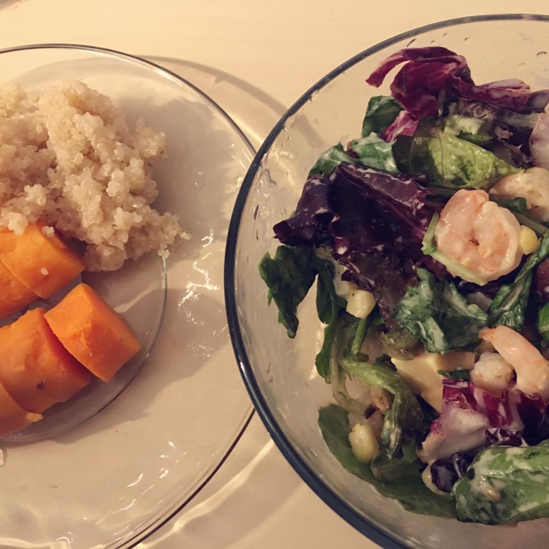 红薯鸡蛋藜麦沙拉