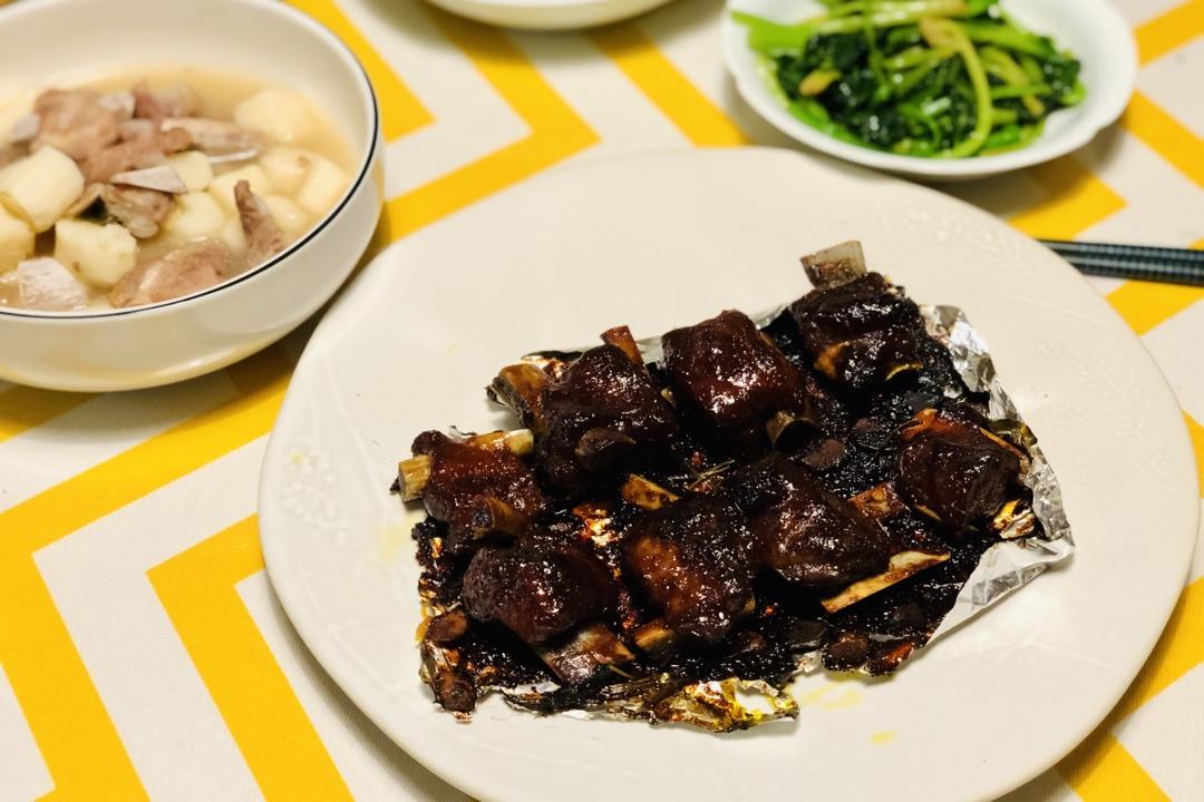 美式烤猪肋排（家庭烤箱版）