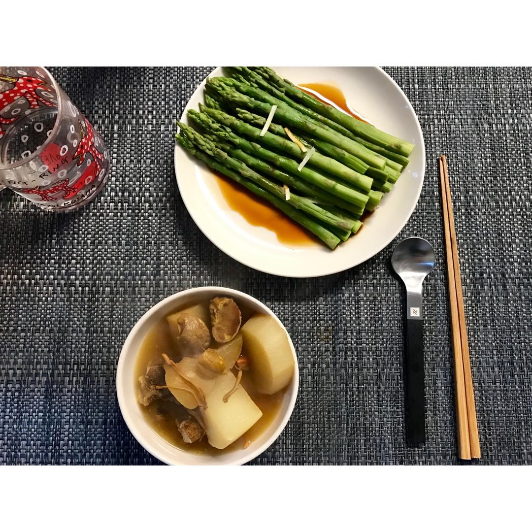 茶树菇龙骨板栗汤