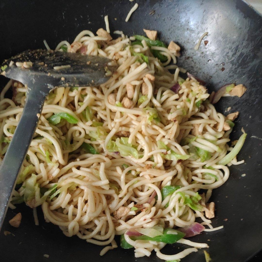 肉丝炒面