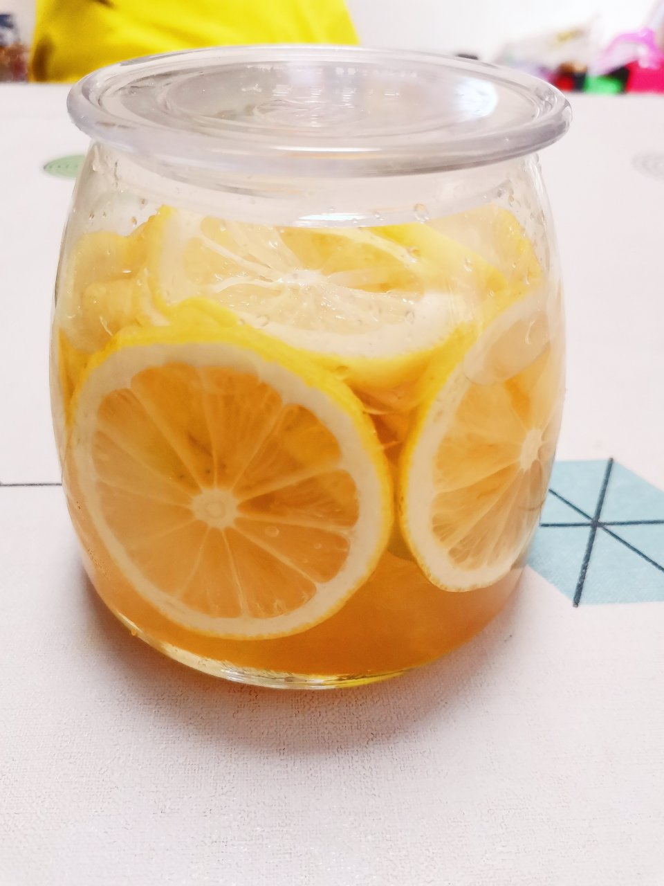 柠檬蜂蜜水 美白淡斑
