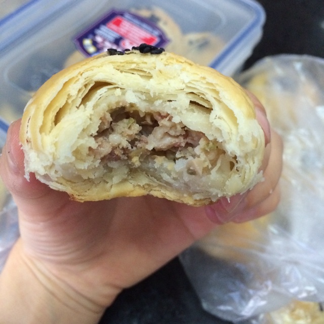 苏式榨菜鲜肉月饼