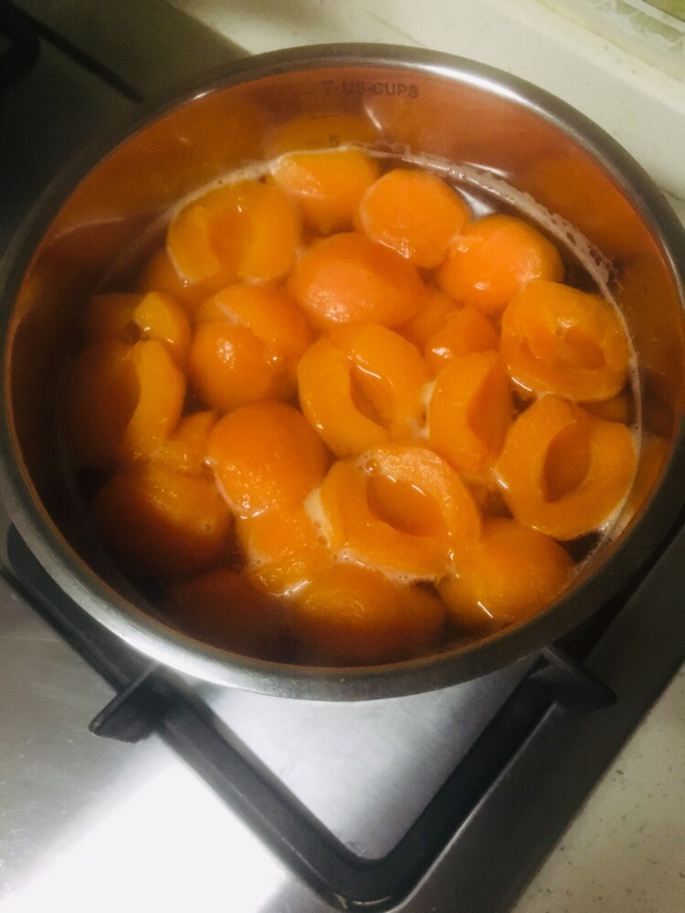 杏肉罐头的做法 步骤4