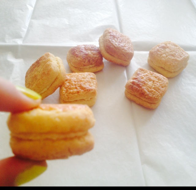 乳酪奶油夹心酥饼