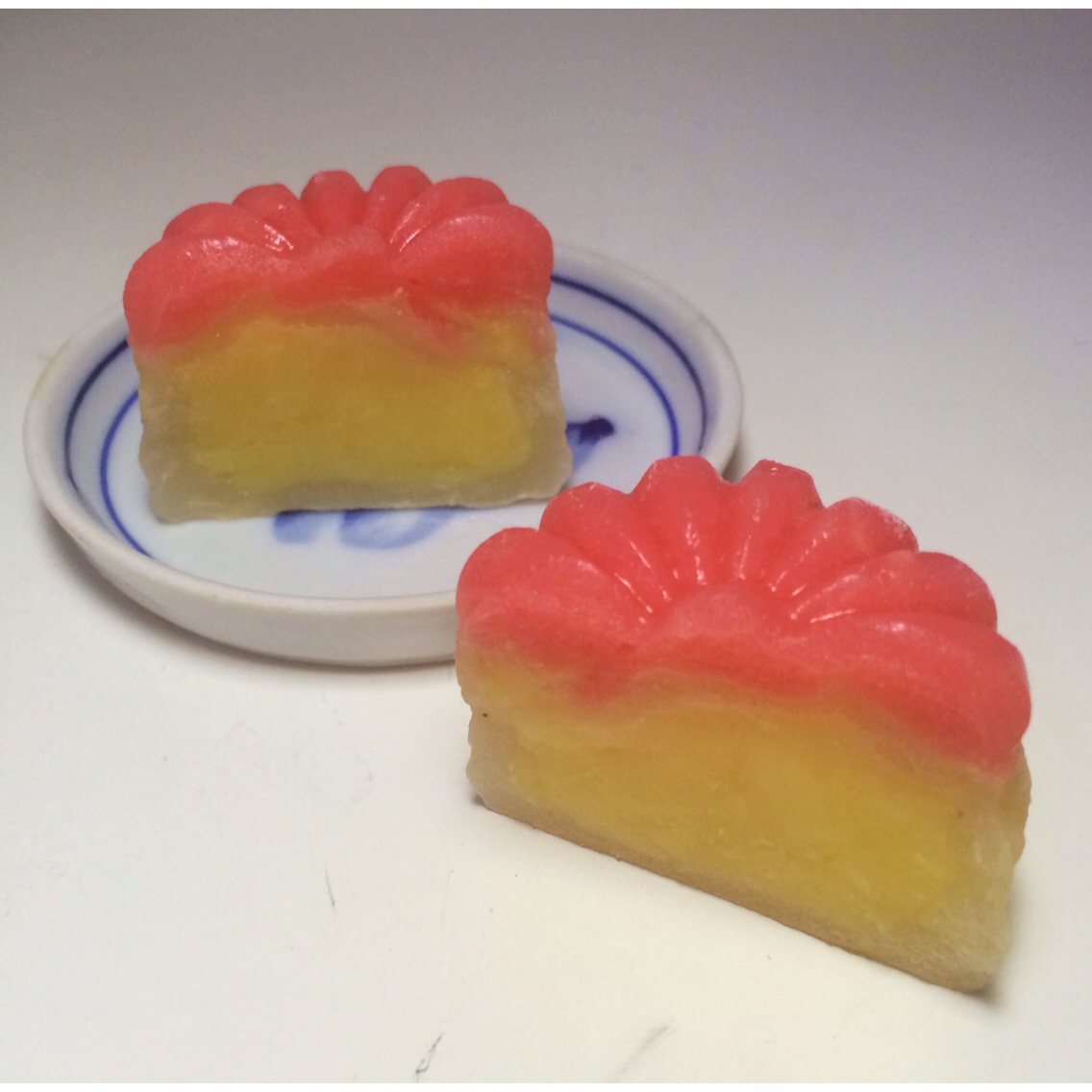 色彩斑斓的冰皮月饼