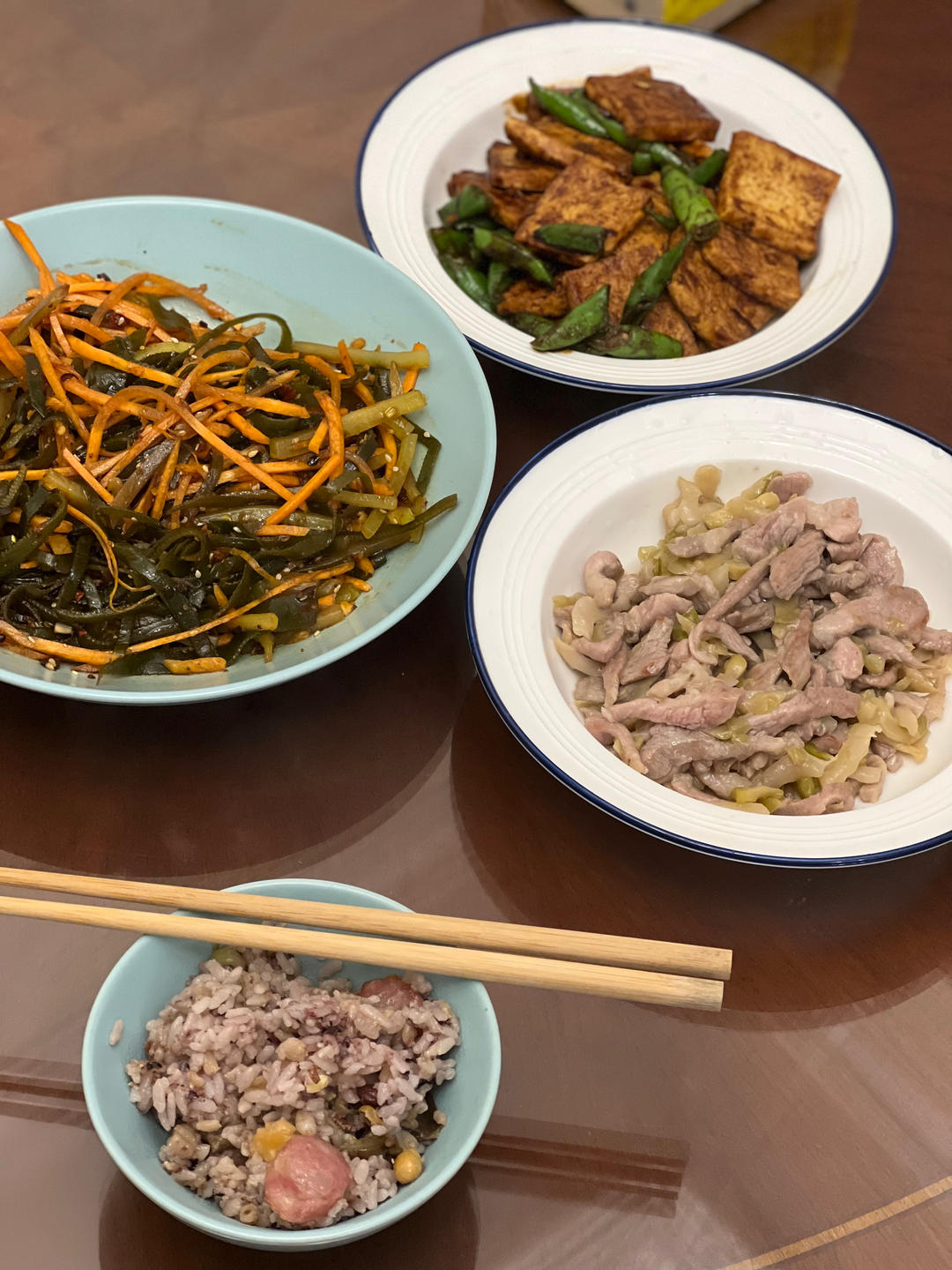 青椒炒豆腐