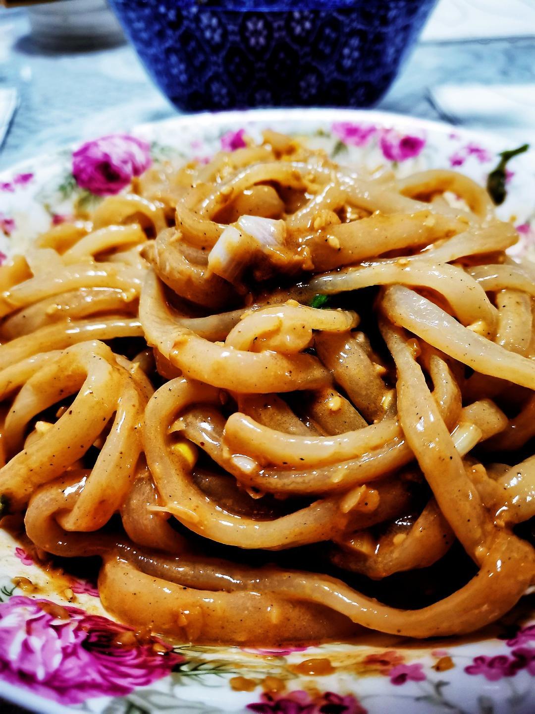 ㊙️吃一次就会爱上，酸辣开胃的麻酱拌粉