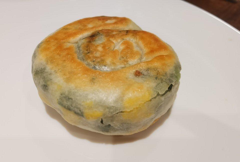 薄皮大馅韭菜鸡蛋饼