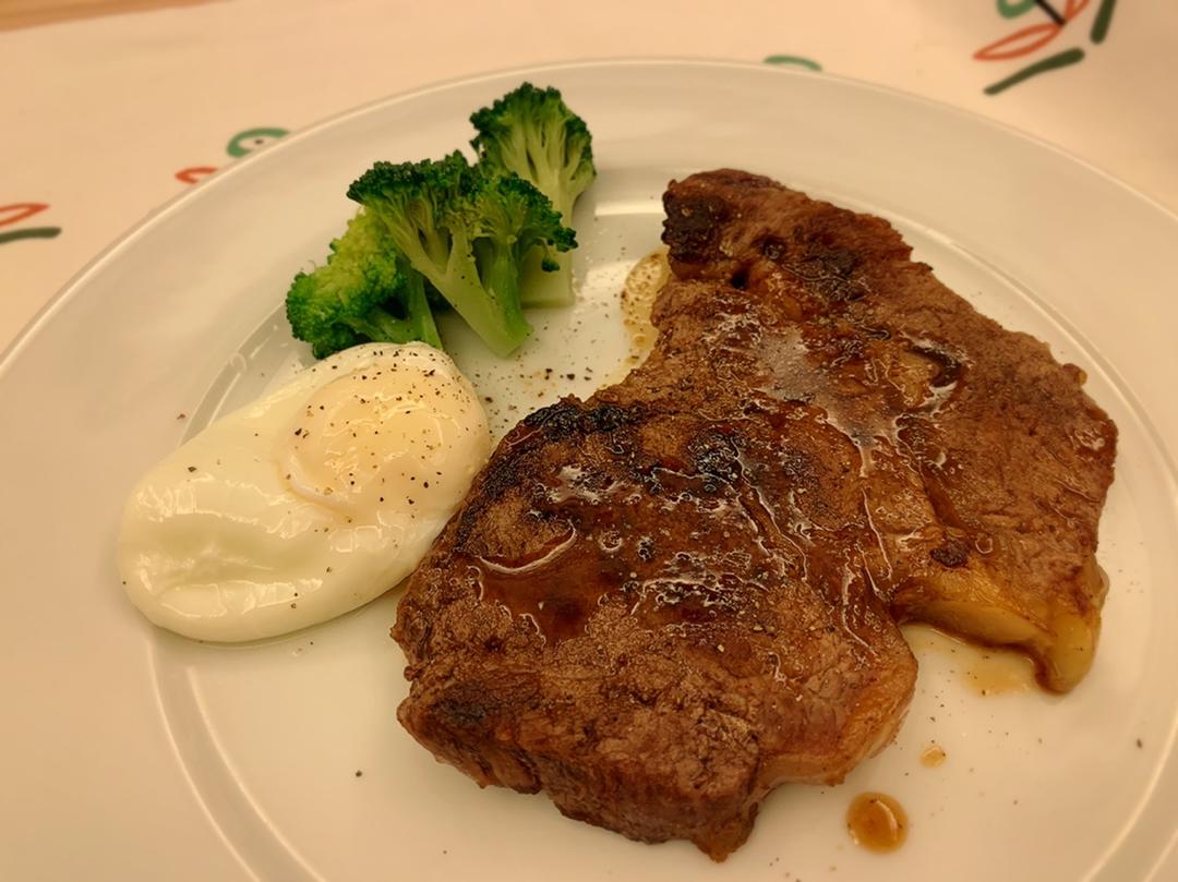 餐桌小合照