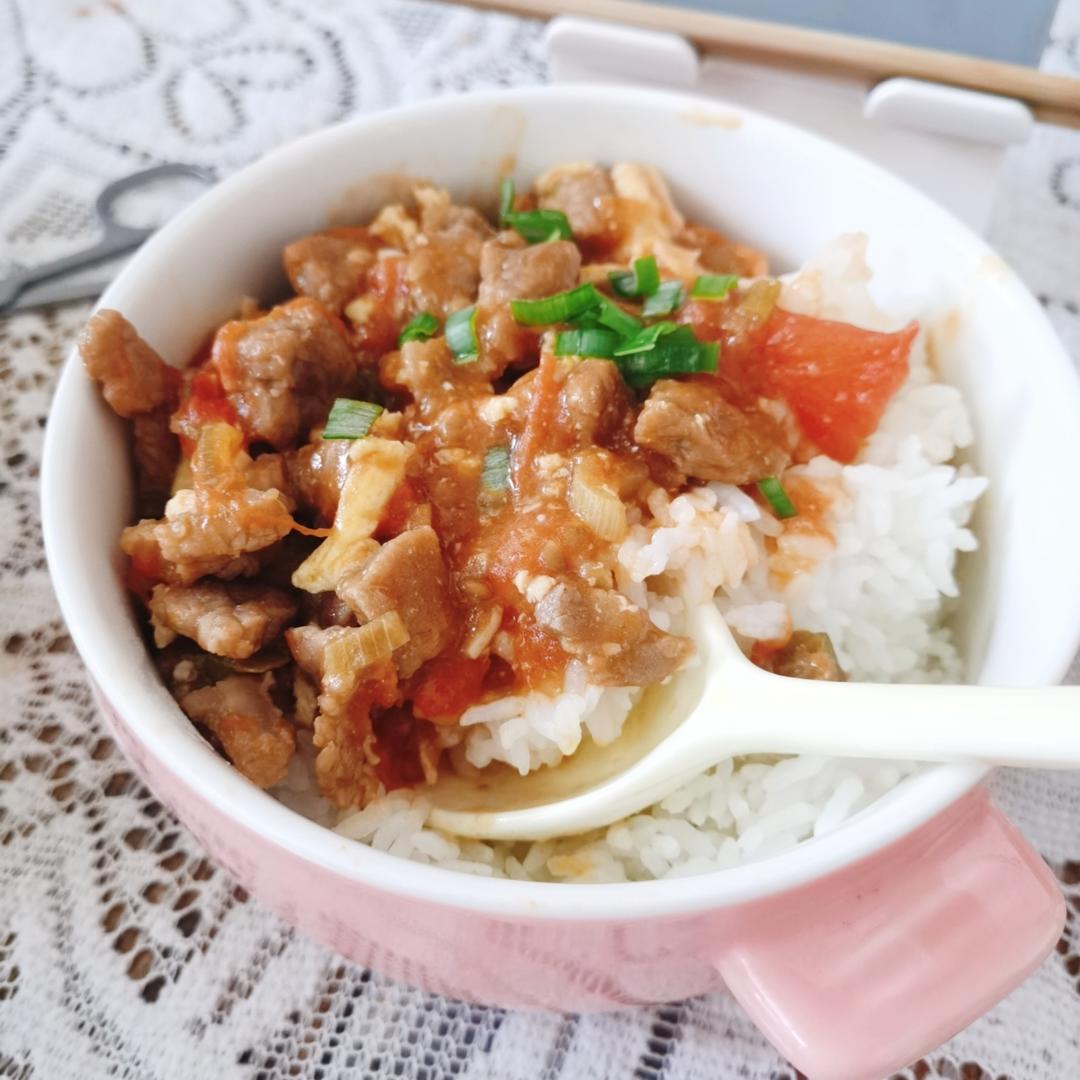 酸甜浓郁～超开胃🔥番茄滑蛋牛肉饭