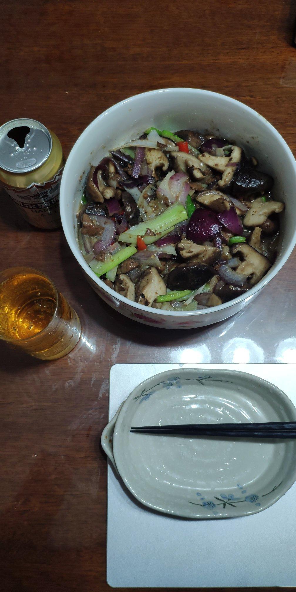 双葱蚝牛蘑