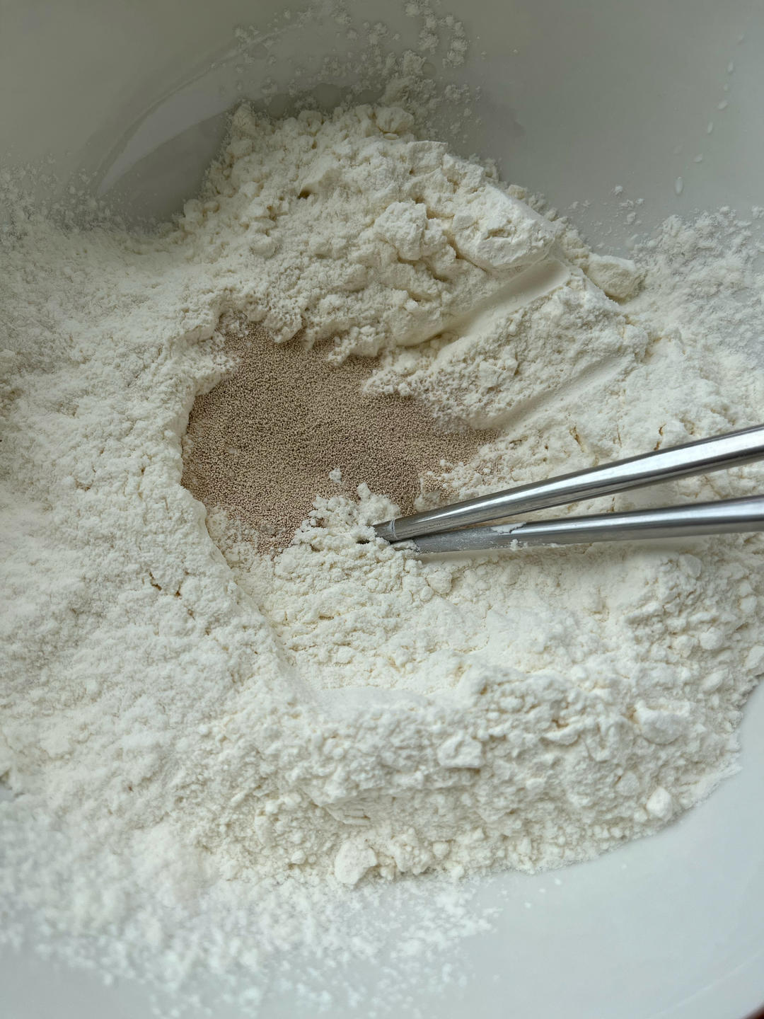 纯奶手撕吐司的做法 步骤1