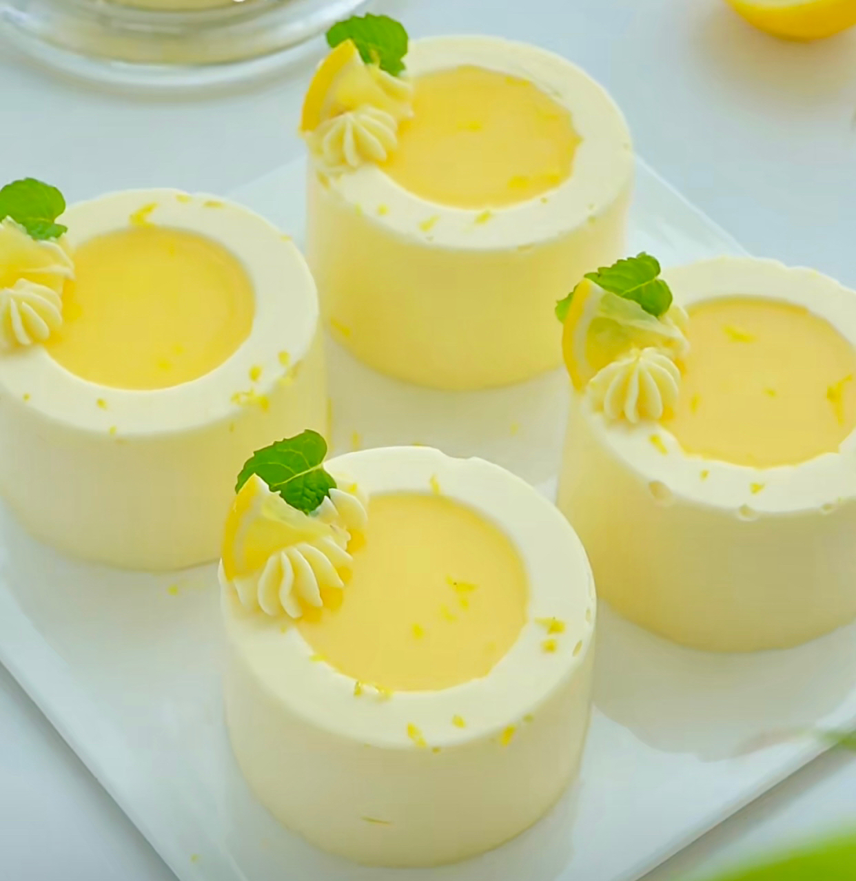 【清新可口】柠檬乳酪慕斯蛋糕