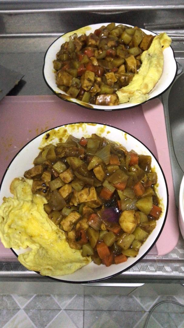 咖喱土豆鸡块