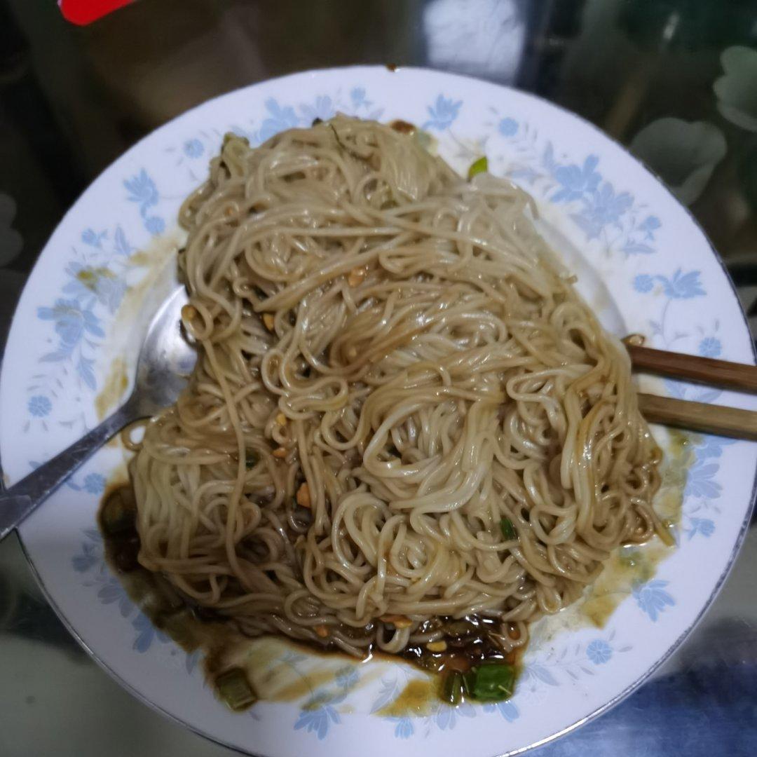 飘香拌面 花生酱拌面