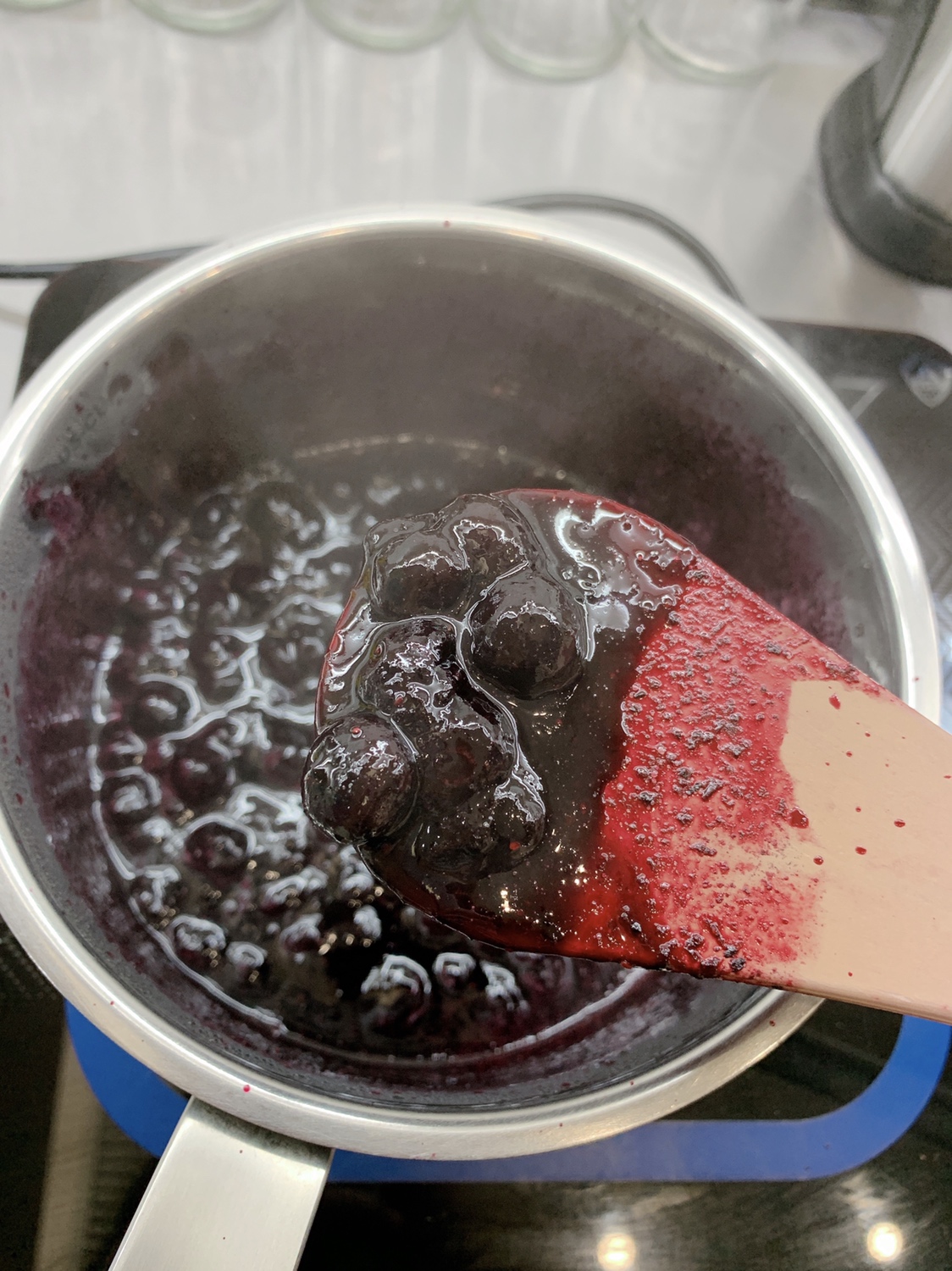 酸甜爆浆蓝莓果酱的做法 步骤5