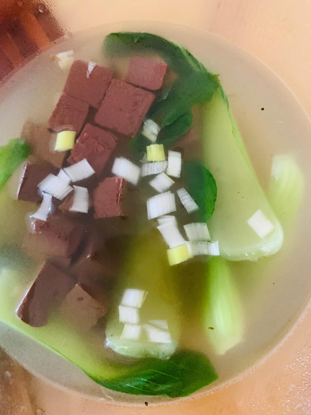 鸭血粉丝汤（泡饼）的做法