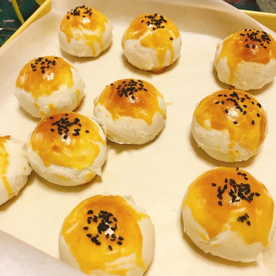 微笑~招牌蛋黄酥