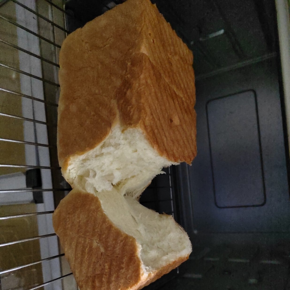 自己动手做面包--酸奶吐司面包
