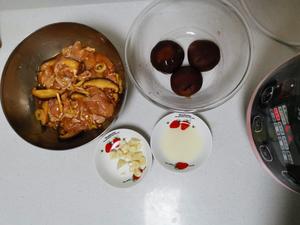无油烟版粤式香菇滑鸡煲仔饭（电饭锅版）的做法 步骤7