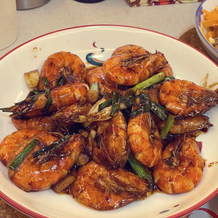 10分钟搞定，好吃到舔手指的油焖大虾