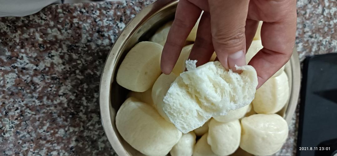 奶香小馒头 光滑细腻 奶香味十足 孩子的最爱 附细节视频详解