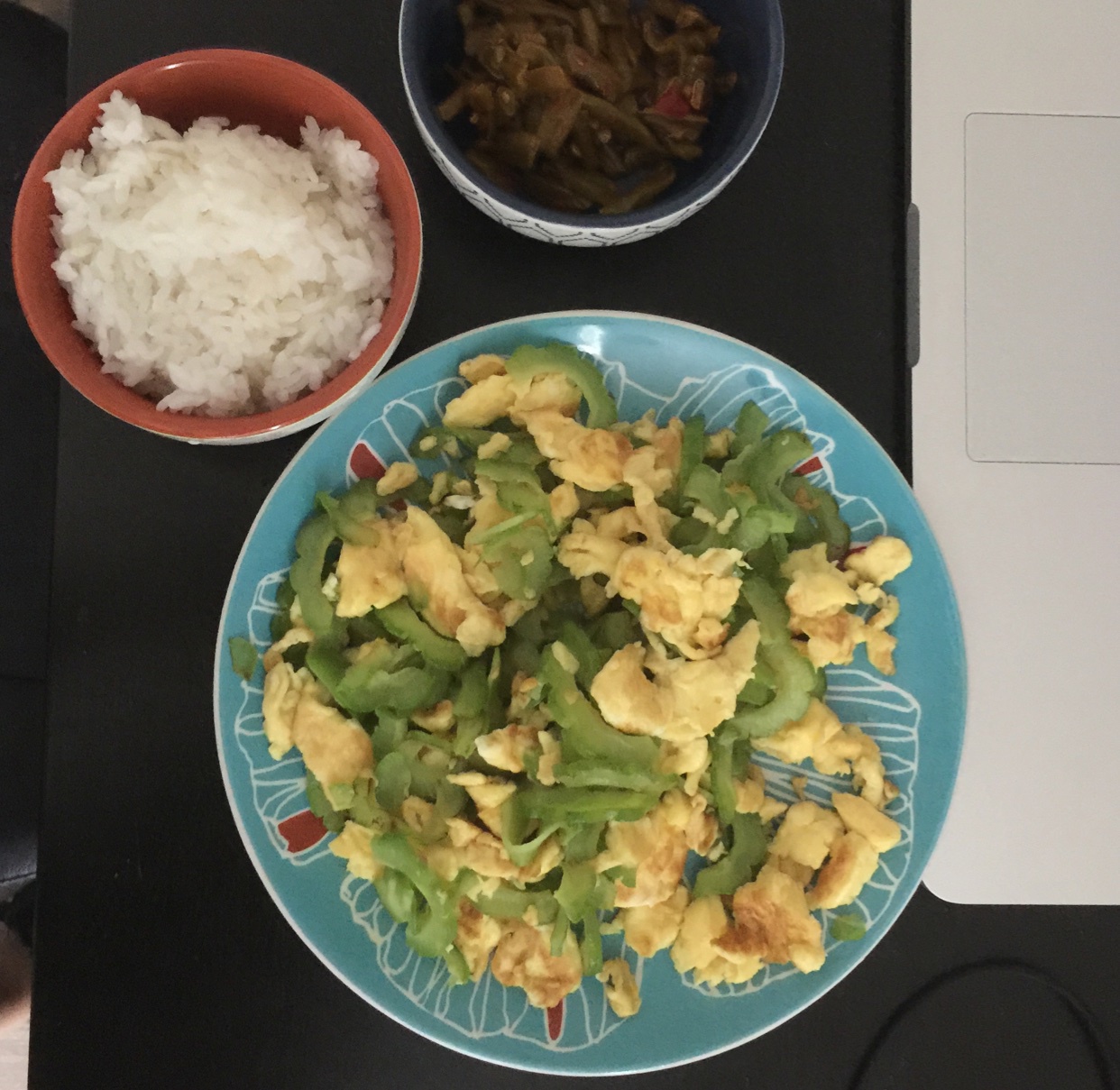 苦瓜炒蛋