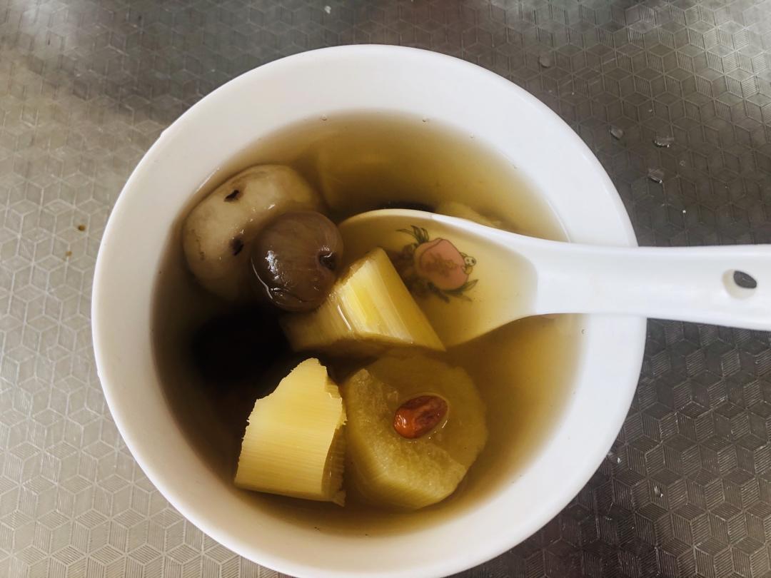马蹄甘蔗润肺甜汤