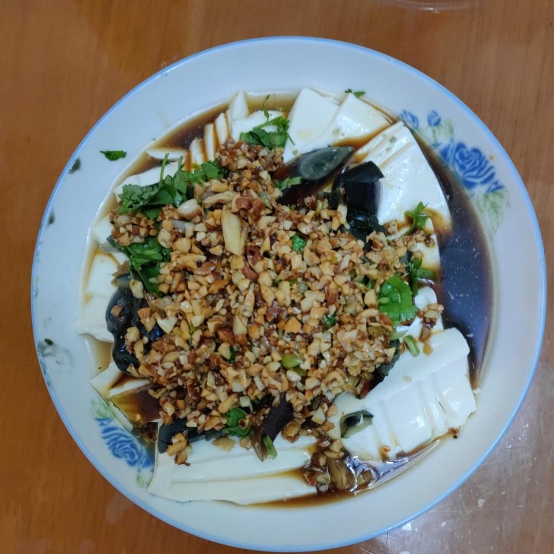 【最佳CP～】凉拌皮蛋豆腐✨