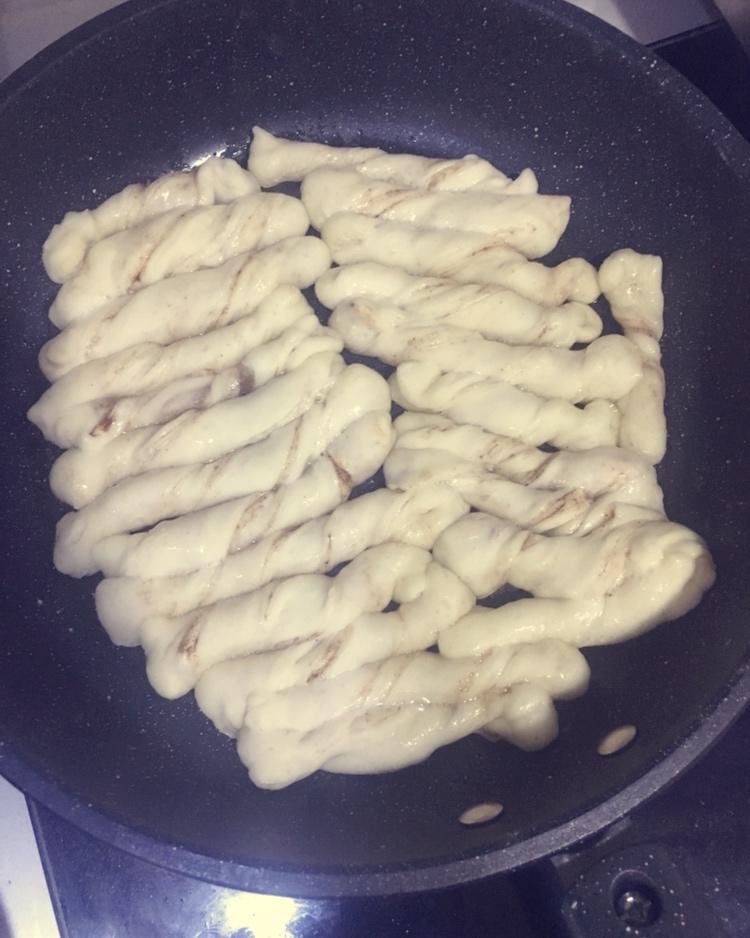 一定要做！—煎卷子【生煎花卷】