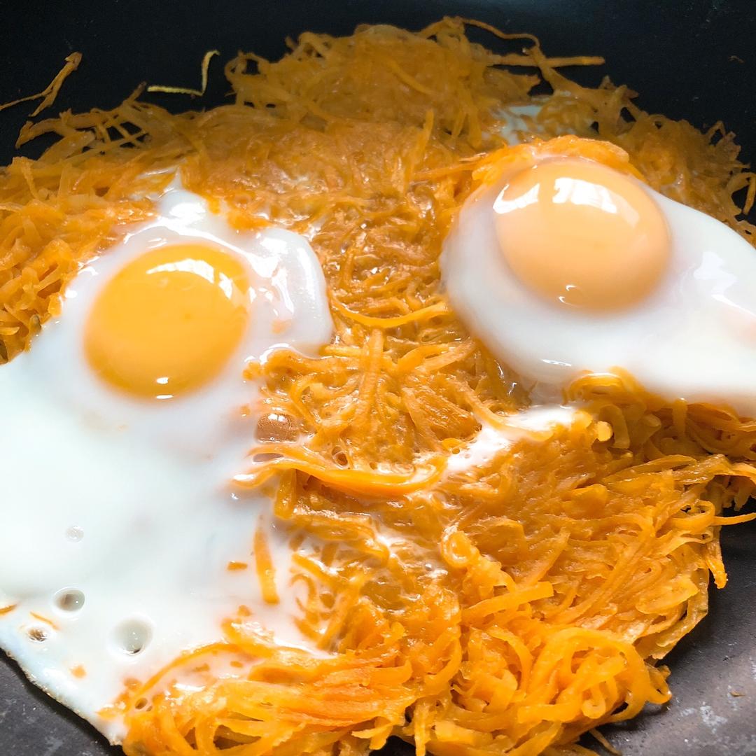 好看又快手的红薯蛋饼