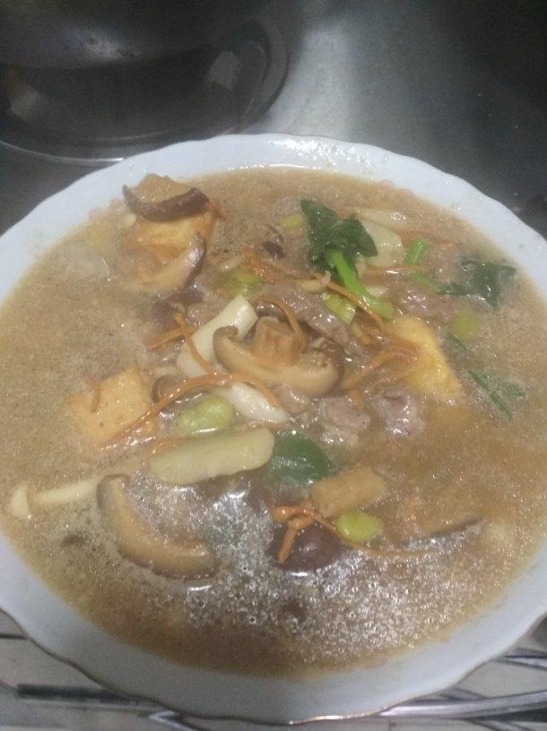 松茸牛肉烧麦