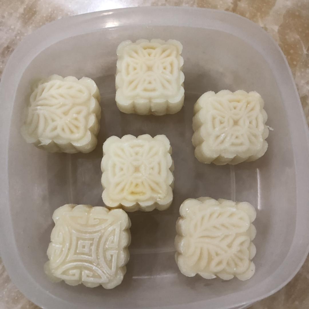 《Tinrry下午茶》冰皮月饼（奶黄馅）