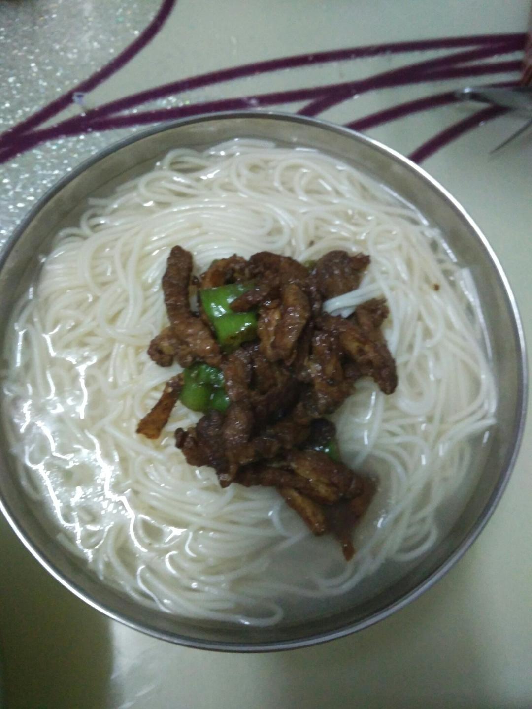 青椒肉丝面