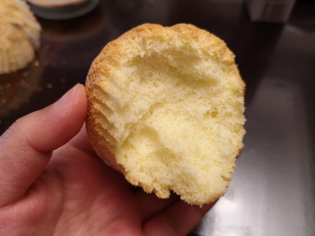 做法简单的戚风杯子蛋糕