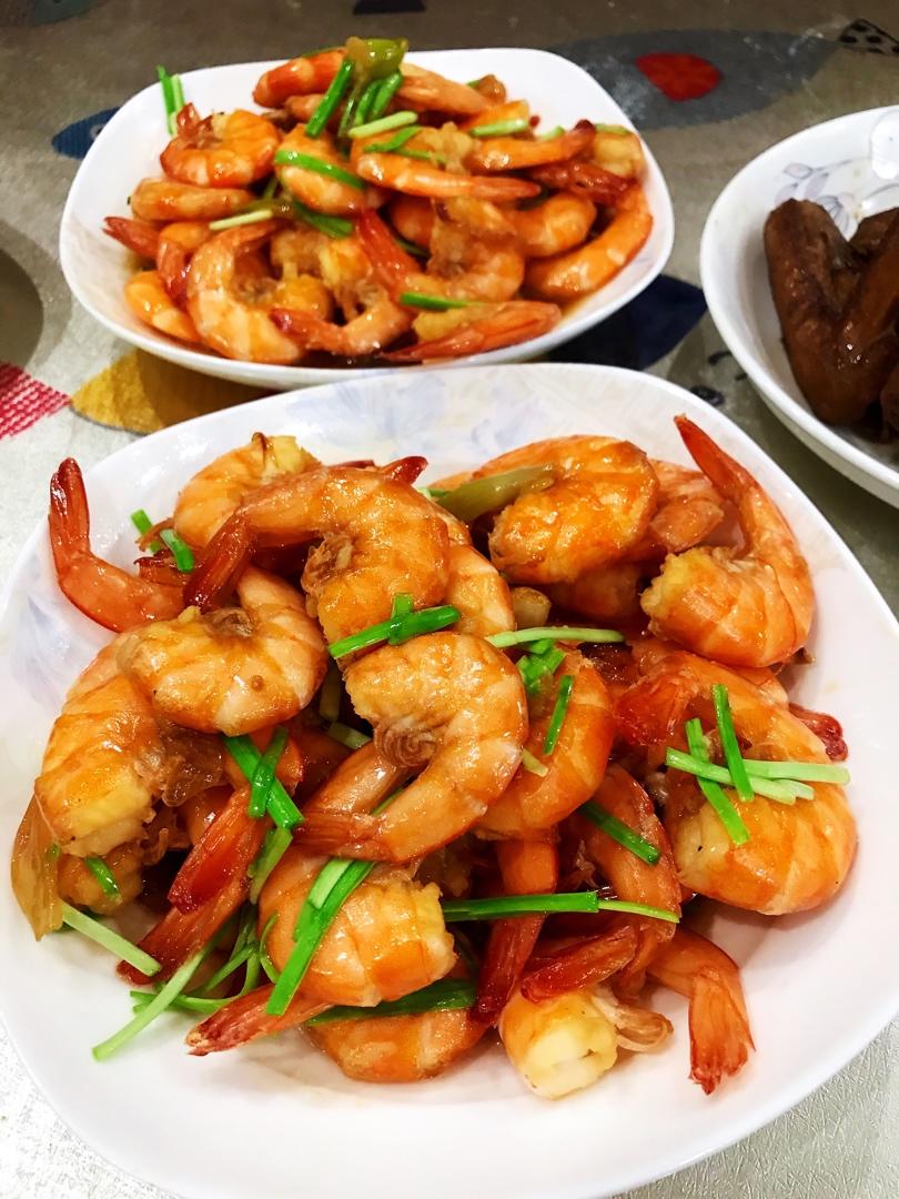 手把手教你五分钟快手油焖虾
