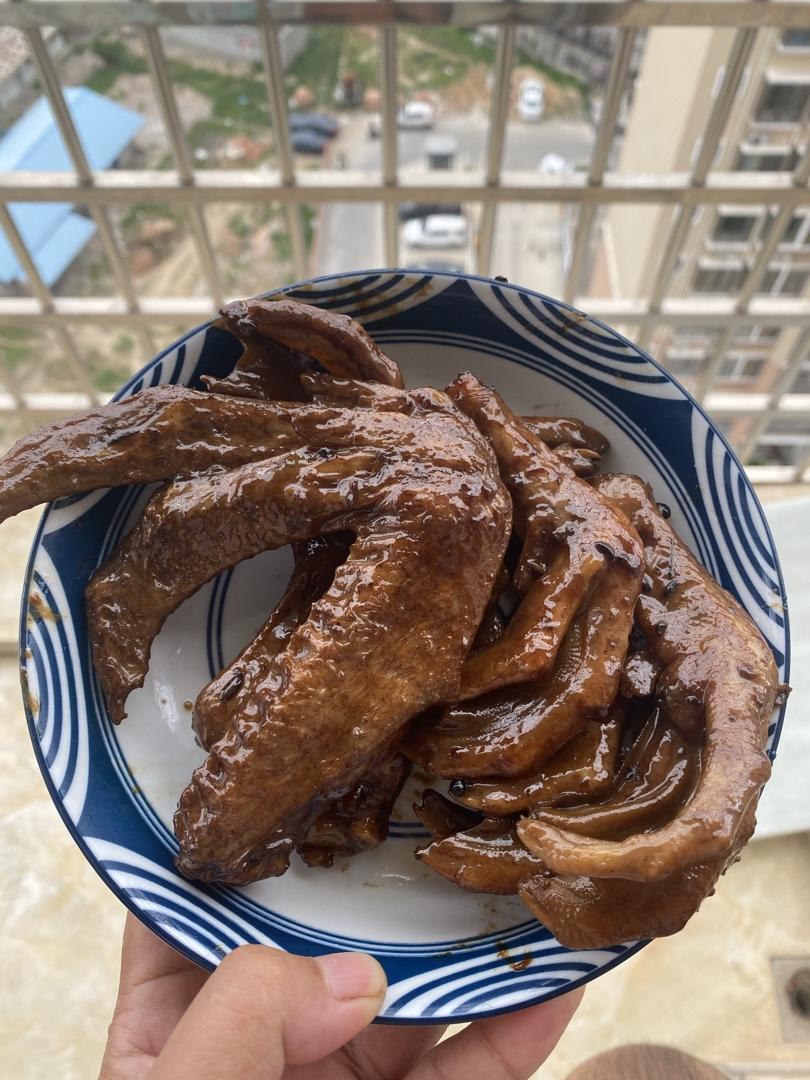 酱香鸭翅