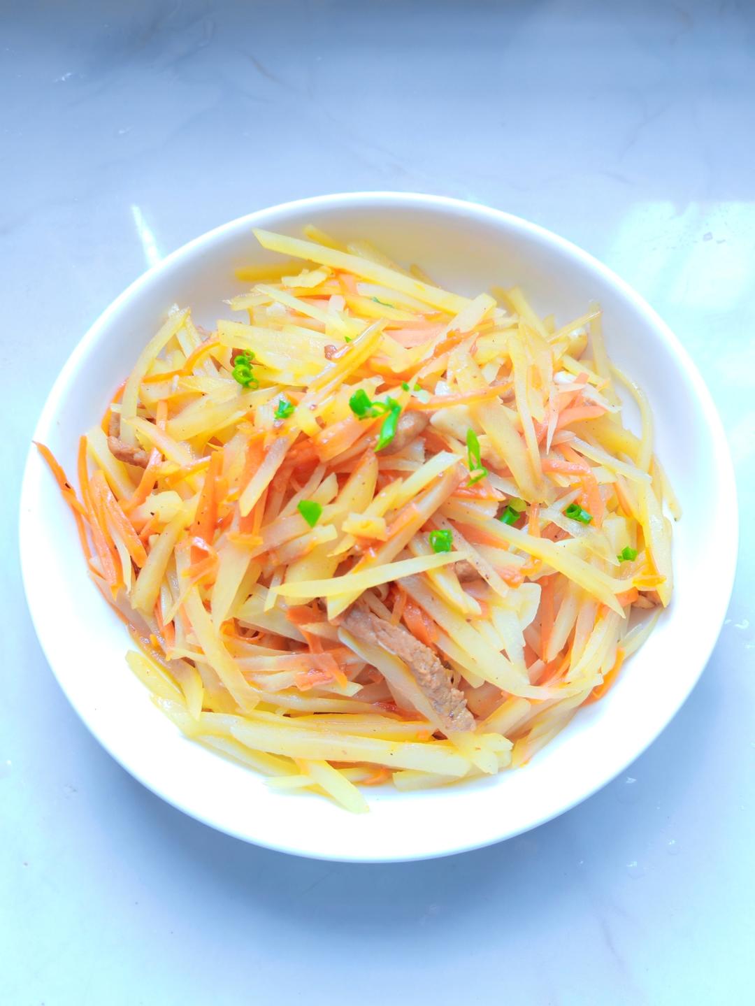 醋溜黑椒里脊肉炒土豆丝