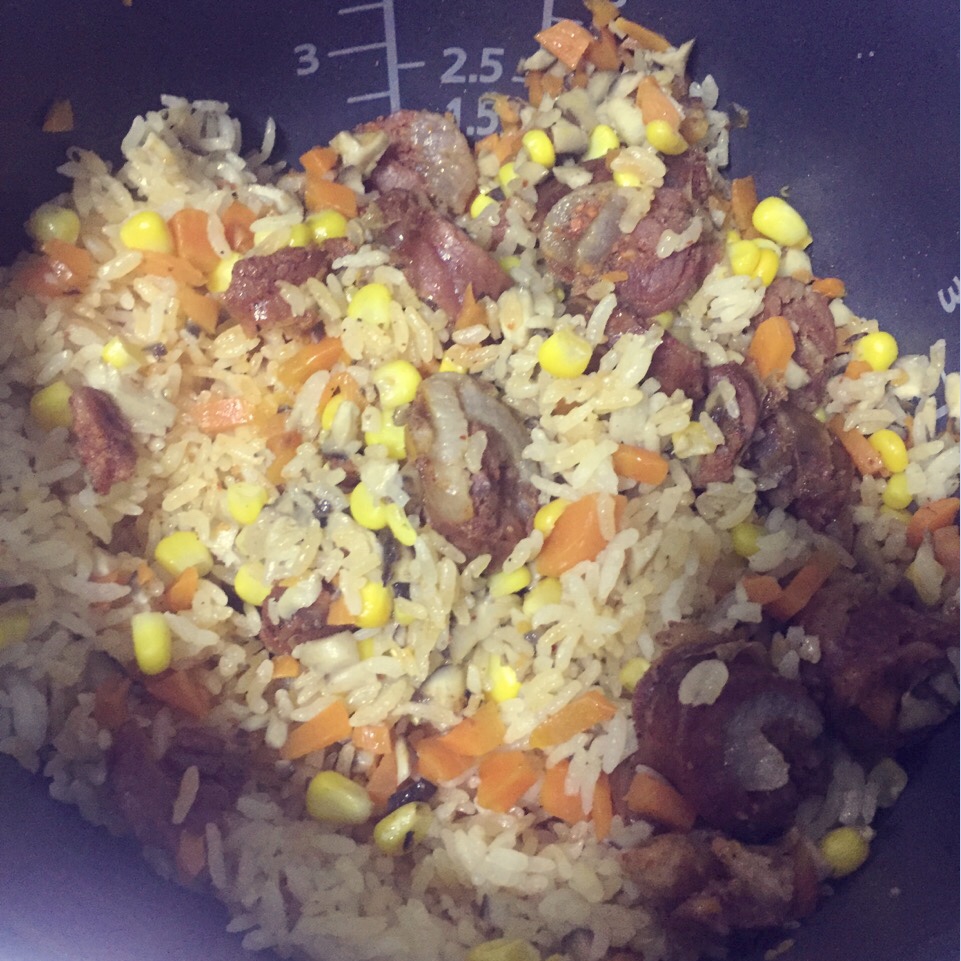 电饭锅版香菇腊肠饭