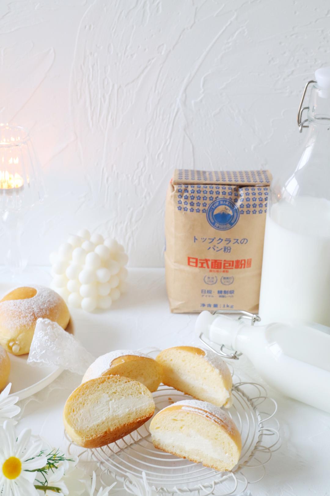 网红冰面包 冰淇淋的口感 好吃爆了！！