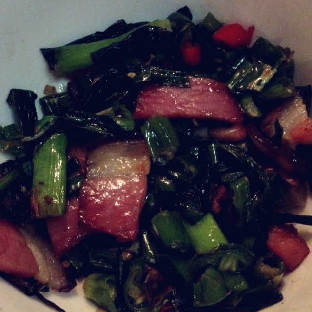 青蒜炒腊肉