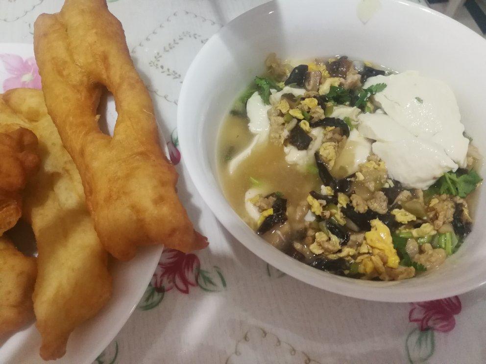 鲜香卤汁豆腐脑