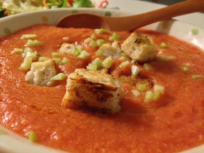 西班牙番茄冷汤（来自庄祖宜的食谱）的做法