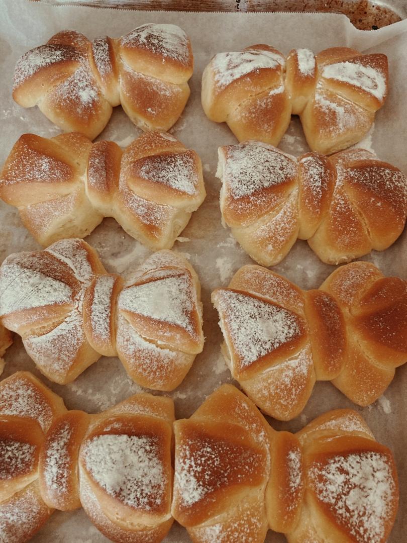 满满少女心的蝴蝶结🎀面包