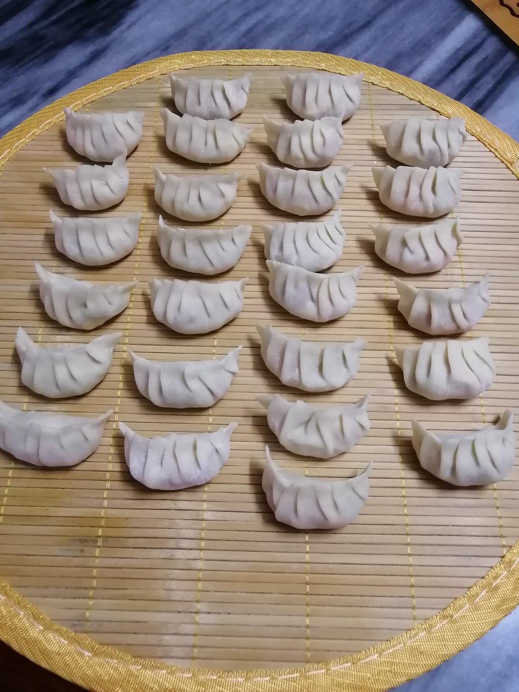 月牙饺子手法包法