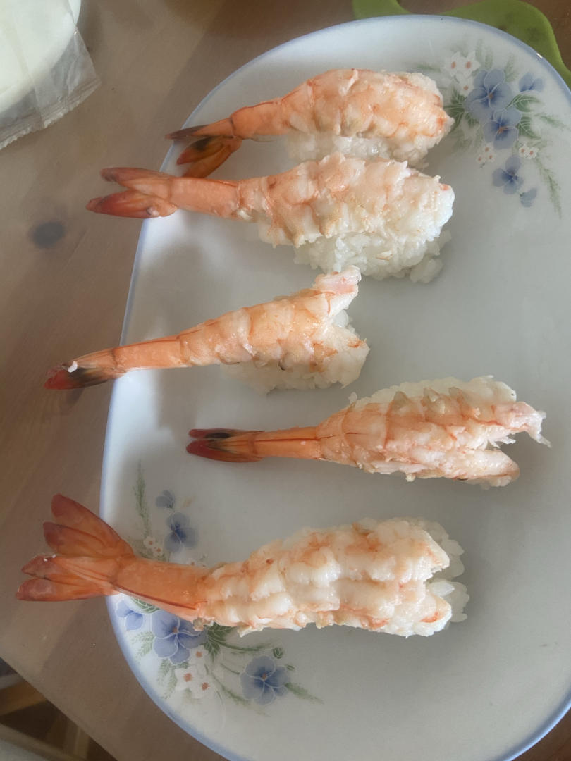 熟虾握寿司